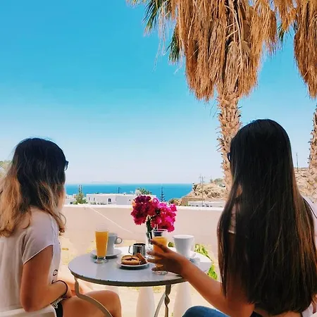 Pensión Village Twins 1