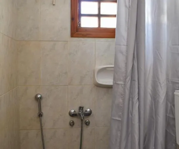 Village Twins 1 Gæstehus